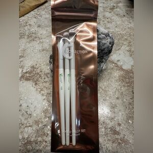 IC COLLECTION Brush Trio